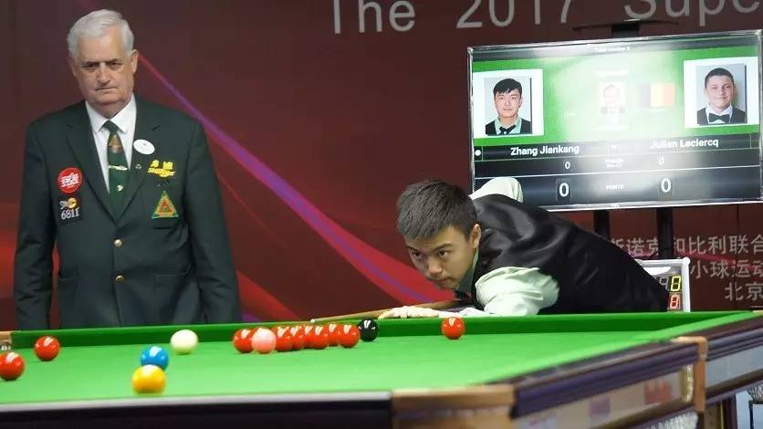 迅速掀起一 迅速掀起一