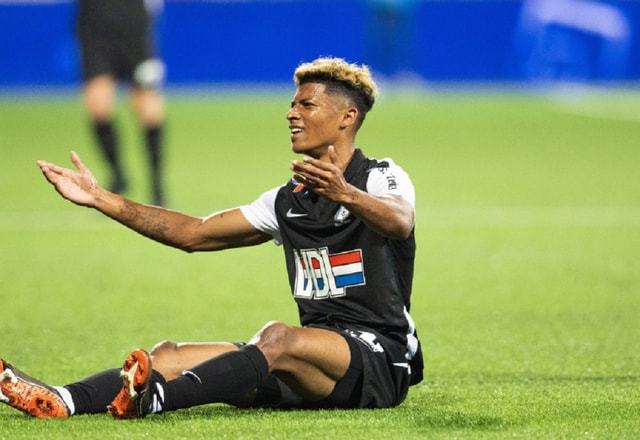 热身赛的胜 热身赛的胜