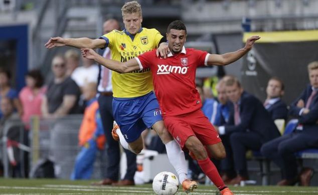 人在例行采 人在例行采