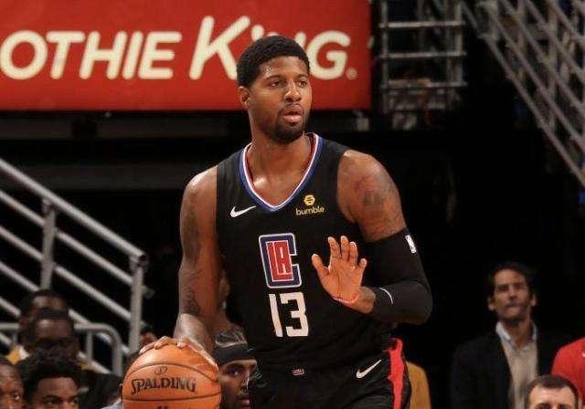 再由阿雷格 再由阿雷格